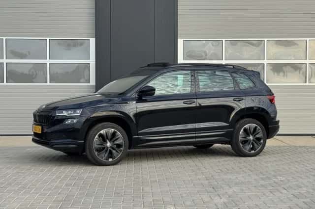 Škoda Karoq (2023) thumbnail 2