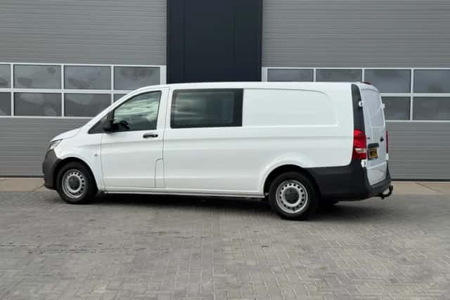 Mercedes-Benz Vito (2019) thumbnail 4