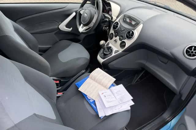 Ford Ka (2009) thumbnail 3