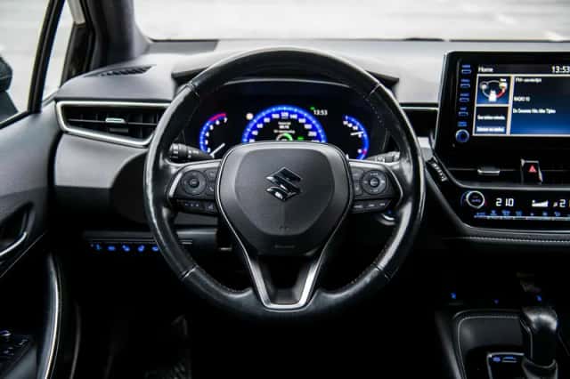 Suzuki Swace (2021) thumbnail 3
