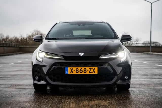 Suzuki Swace (2021) thumbnail 6
