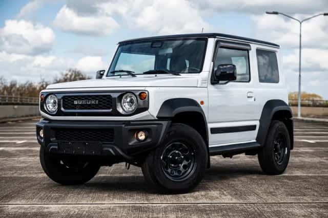 Suzuki Jimny (2018) thumbnail 1