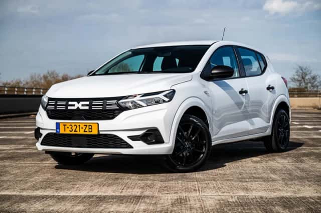 Dacia Sandero (2023) thumbnail 1