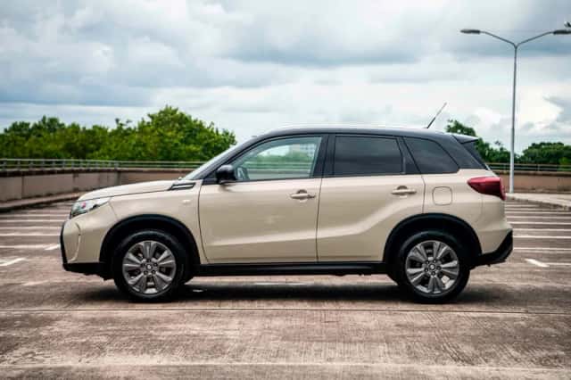 Suzuki Vitara (2025) thumbnail 4