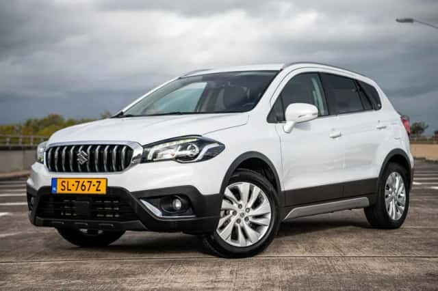 Suzuki S-Cross (2018) thumbnail 1