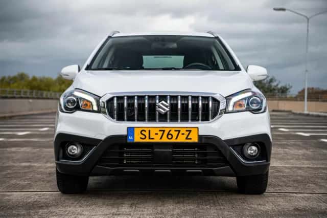 Suzuki S-Cross (2018) thumbnail 6