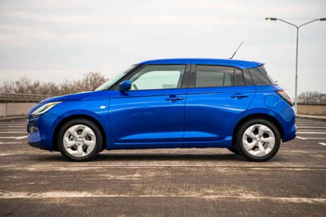 Suzuki Swift (2024) thumbnail 4
