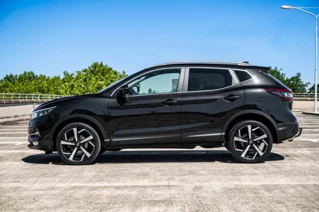 Nissan Qashqai (2021) thumbnail 4