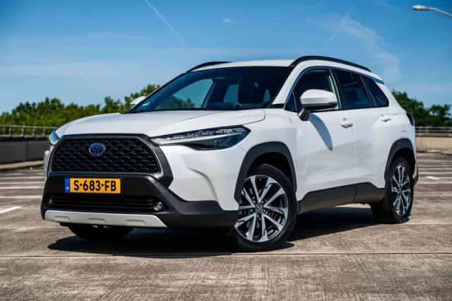 Toyota Corolla Cross (2023) thumbnail 1