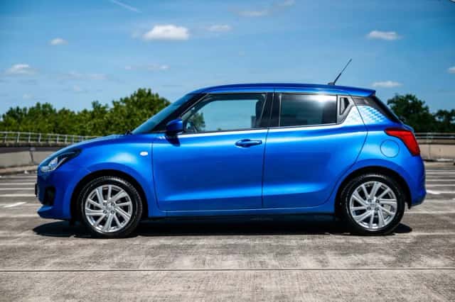 Suzuki Swift (2023) thumbnail 4