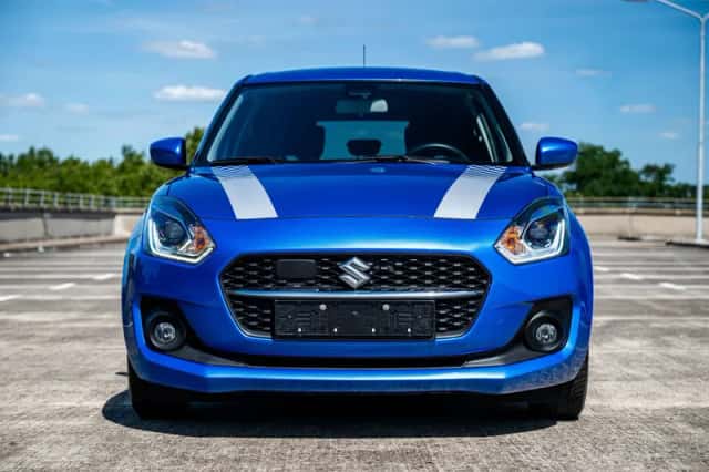 Suzuki Swift (2023) thumbnail 6