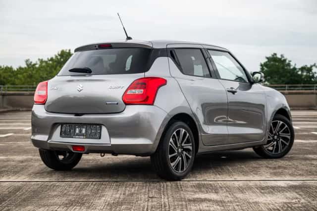 Suzuki Swift (2023) thumbnail 2