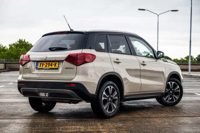 Suzuki Vitara (2018) thumbnail 2
