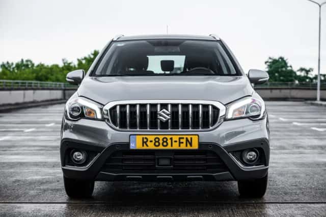 Suzuki S-Cross (2020) thumbnail 6