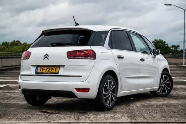Citroën C4 Picasso (2018) thumbnail 2
