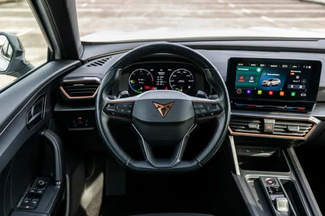 CUPRA Formentor (2022) thumbnail 3