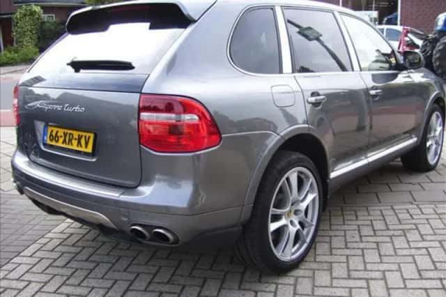 Porsche Cayenne (2007) thumbnail 3