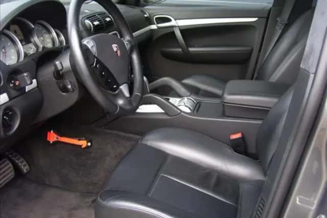 Porsche Cayenne (2007) thumbnail 6