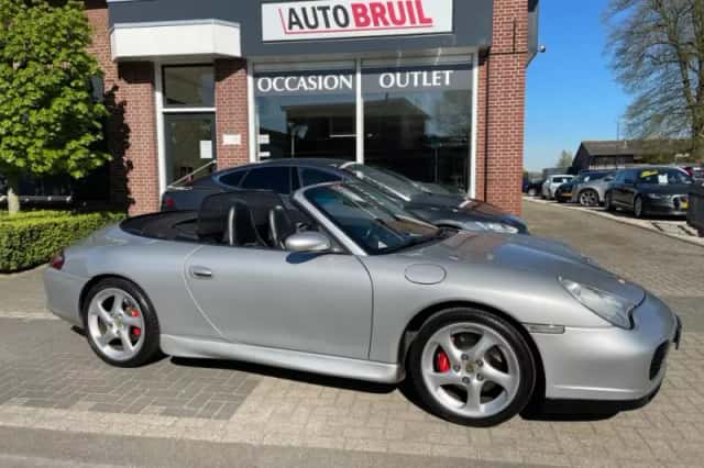 Porsche 911 (2000) thumbnail 2