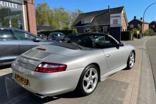 Porsche 911 (2000) thumbnail 3