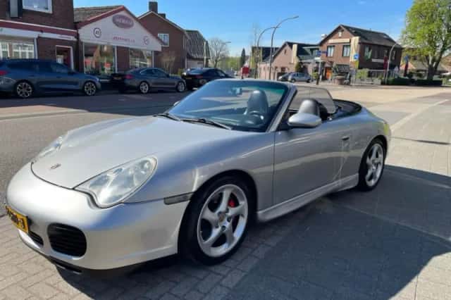 Porsche 911 (2000) thumbnail 5