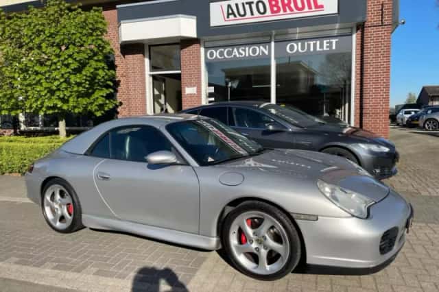 Porsche 911 (2000) thumbnail 6