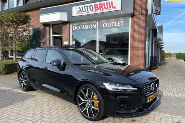 Volvo V60 (2019) thumbnail 1
