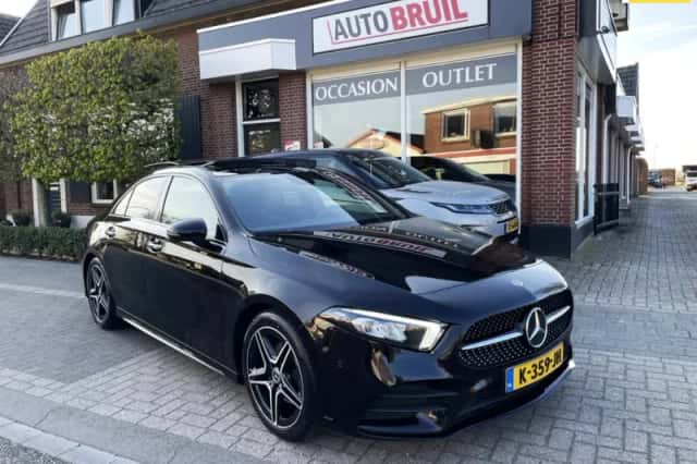 Mercedes-Benz A-Klasse (2021) thumbnail 1