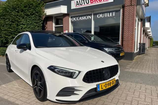 Mercedes-Benz A-Klasse (2021) thumbnail 2