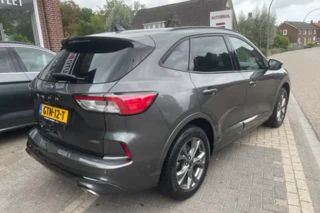 Ford Kuga (2024) thumbnail 6
