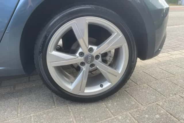 Audi A1 (2016) thumbnail 6
