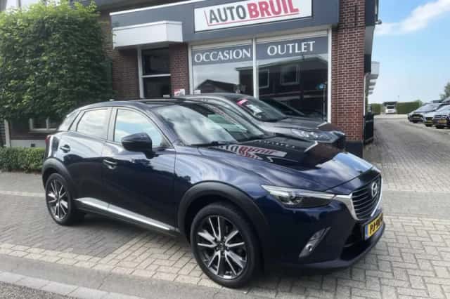 Mazda CX-3 (2016) thumbnail 2
