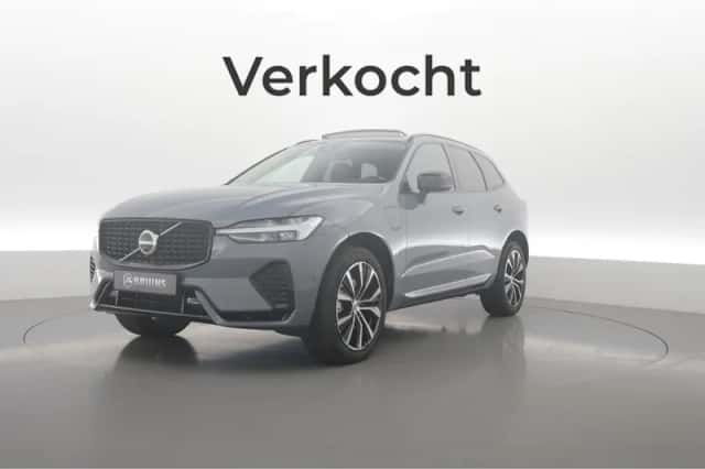 Volvo XC60 (2023) thumbnail 1