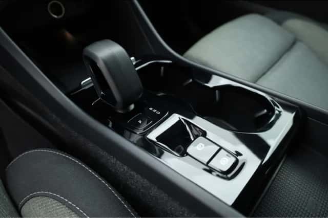 Volvo XC40 (2022) thumbnail 6