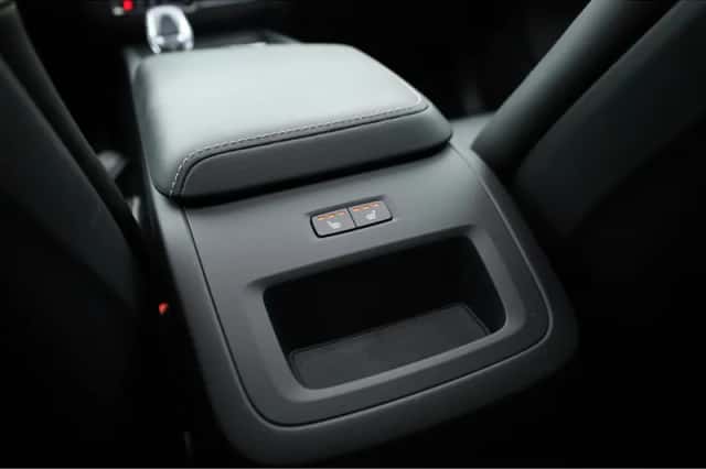 Volvo XC60 (2024) thumbnail 6