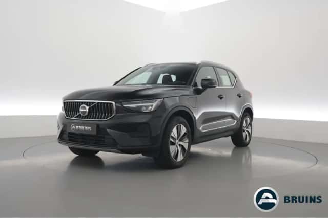 Volvo XC40 (2023) thumbnail 1