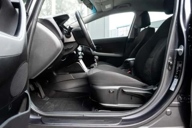 Kia Ceed (2018) thumbnail 5