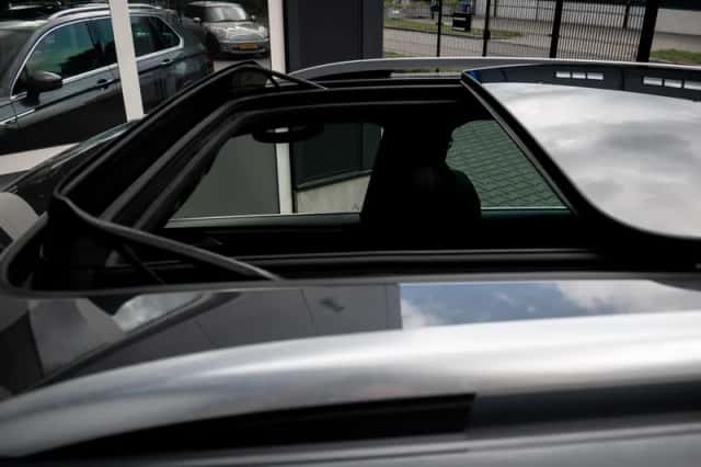 Volkswagen Tiguan (2020) thumbnail 6