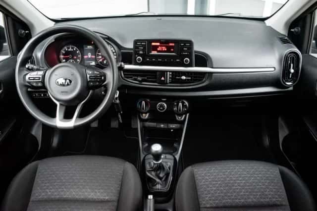 Kia Picanto (2021) thumbnail 3
