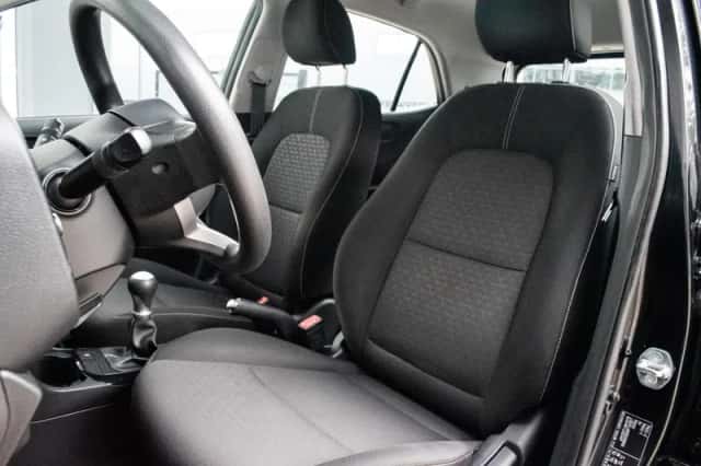 Kia Picanto (2021) thumbnail 4