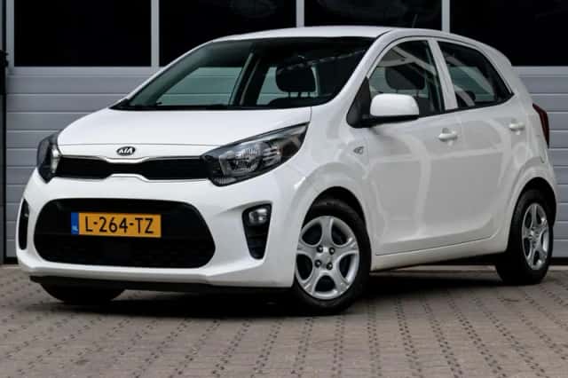 Kia Picanto (2021) thumbnail 2