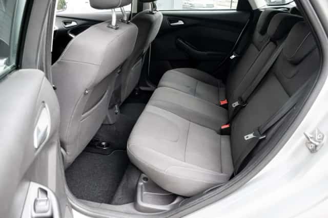 Ford Focus (2013) thumbnail 6