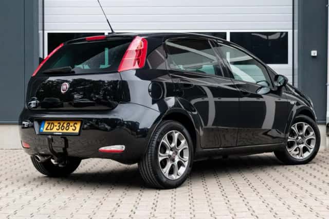 Fiat Punto Evo (2019) thumbnail 2