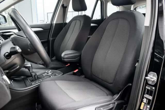 BMW X1 (2022) thumbnail 4