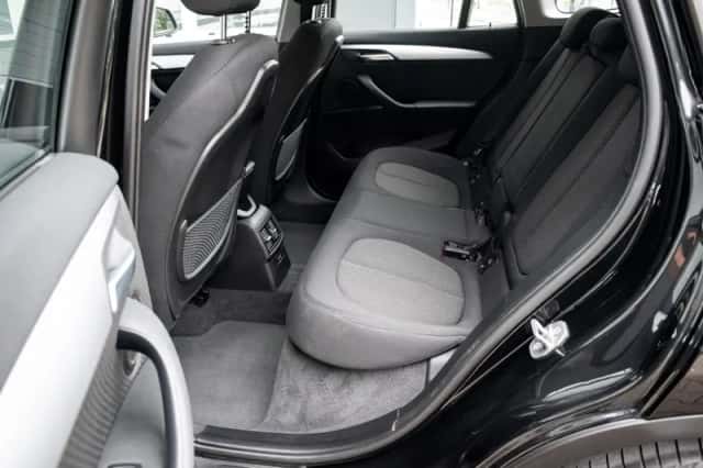 BMW X1 (2022) thumbnail 6