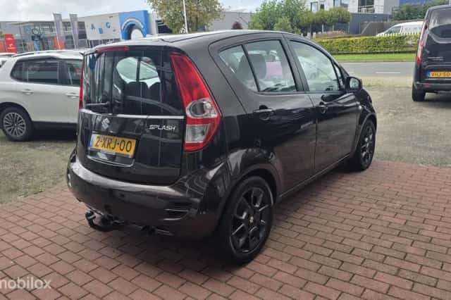 Suzuki Splash (2014) thumbnail 4