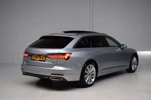 Audi A6 (2023) thumbnail 2