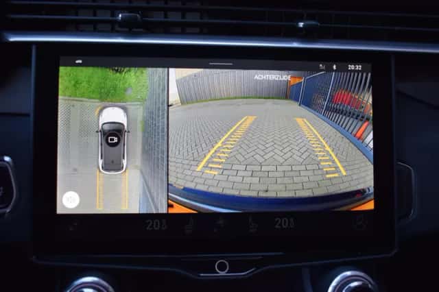 Lynk & Co 01 (2023) thumbnail 5