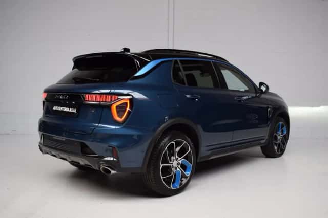 Lynk & Co 01 (2022) thumbnail 2