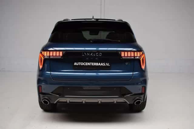 Lynk & Co 01 (2022) thumbnail 4